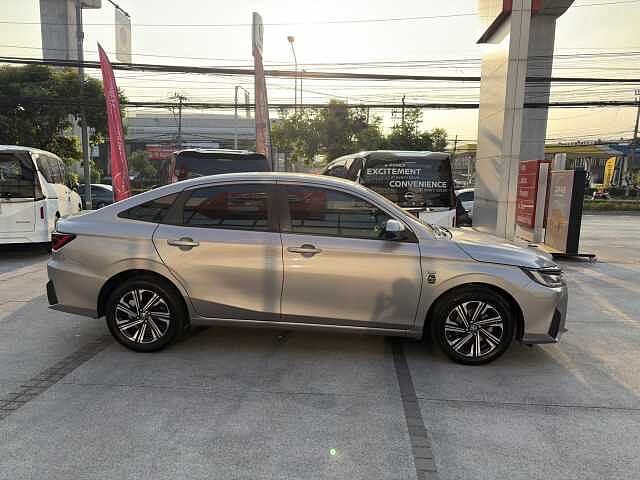 Toyota Yaris 1.2 Sport