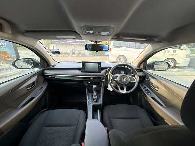 Toyota Yaris 1.2 Sport